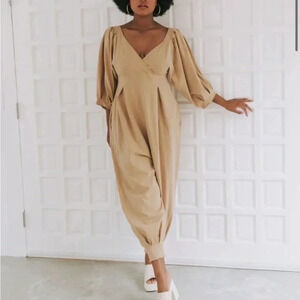 New Free People Lotta Love Jumpsuit Romper Onesie Puff Sleeve in Tan Beige